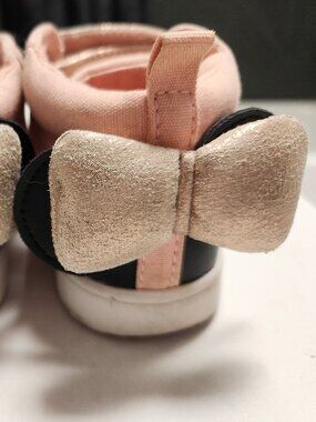 Disney x Gap Minnie Sneakers